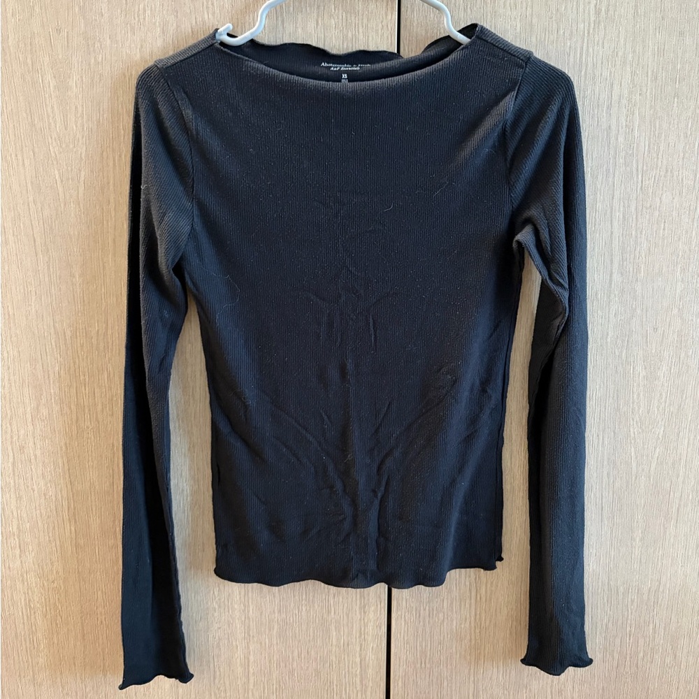Abercrombie & Fitch Black Ribbed Long-Sleeve Crew Top